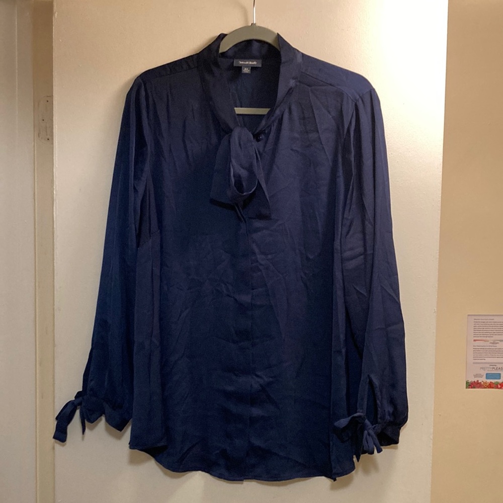 Modcloth Blue Stain Blouse in 2X.